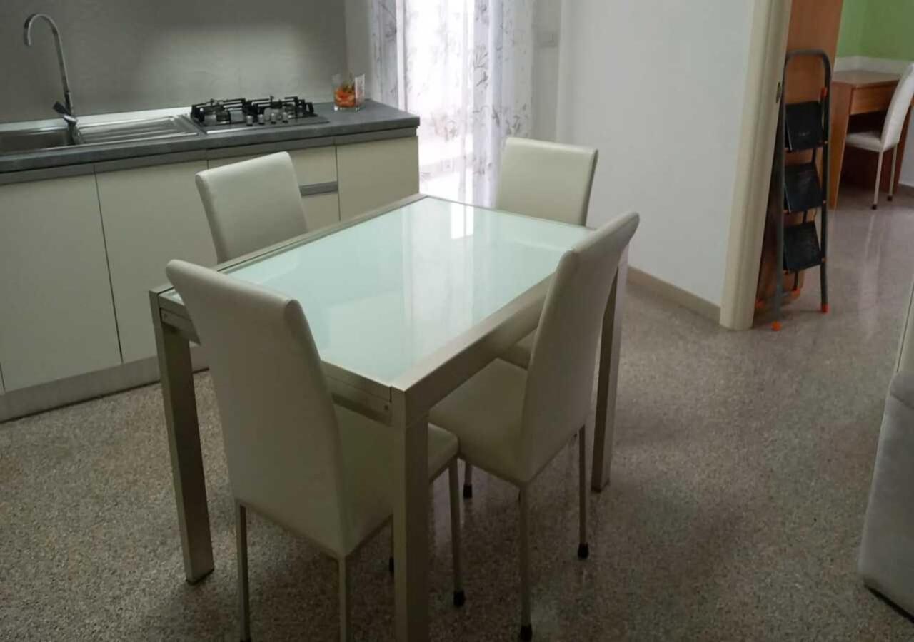 Fronte Mare Apartman Bari Kültér fotó